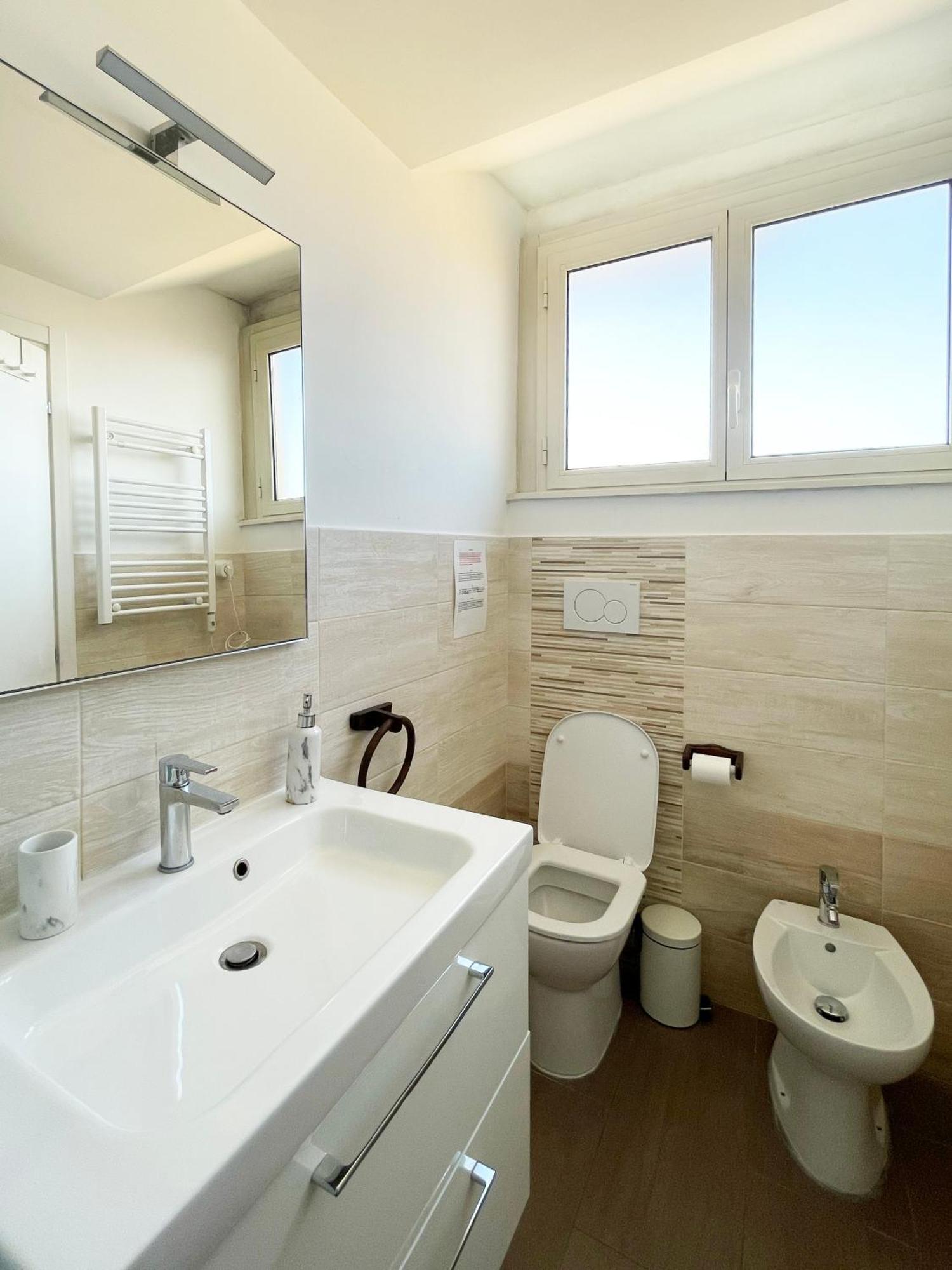 Bibbi'S House San Lorenzo روما المظهر الخارجي الصورة