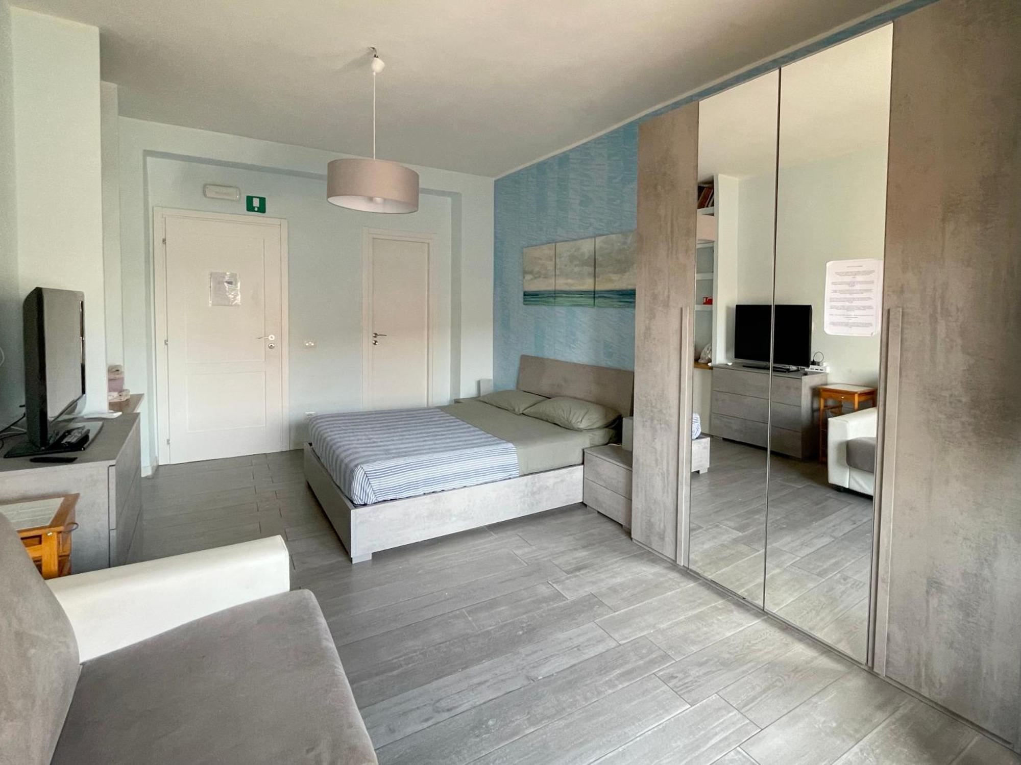Bibbi'S House San Lorenzo روما المظهر الخارجي الصورة